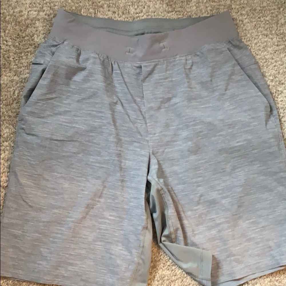 LULULEMON MENS T.H.E. Shorts
